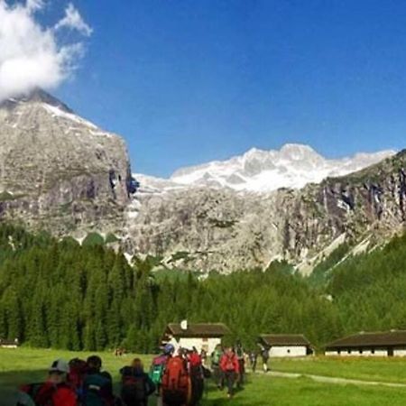 Lovely Apt In Pinzolo Val Rendena 7 エクステリア 写真